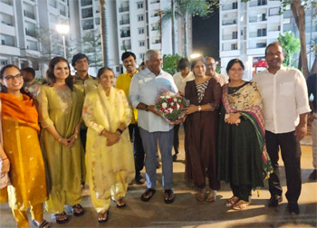 A dinner was graciously hosted by Smt. Narmada Jonnalagadda at Manjeera on September 8, 2026, in honor of the Global NRI community. On this occasion, Hon'ble Minister Smt. Savita Garu felicitated Shri Komati Jayaram.
